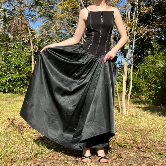 Vintage Goth Prom Dress - Picture 1 of 8